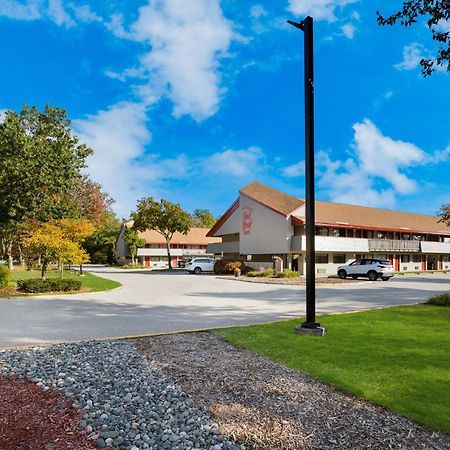 Red Roof Inn Cleveland - Уэстлейк Экстерьер фото