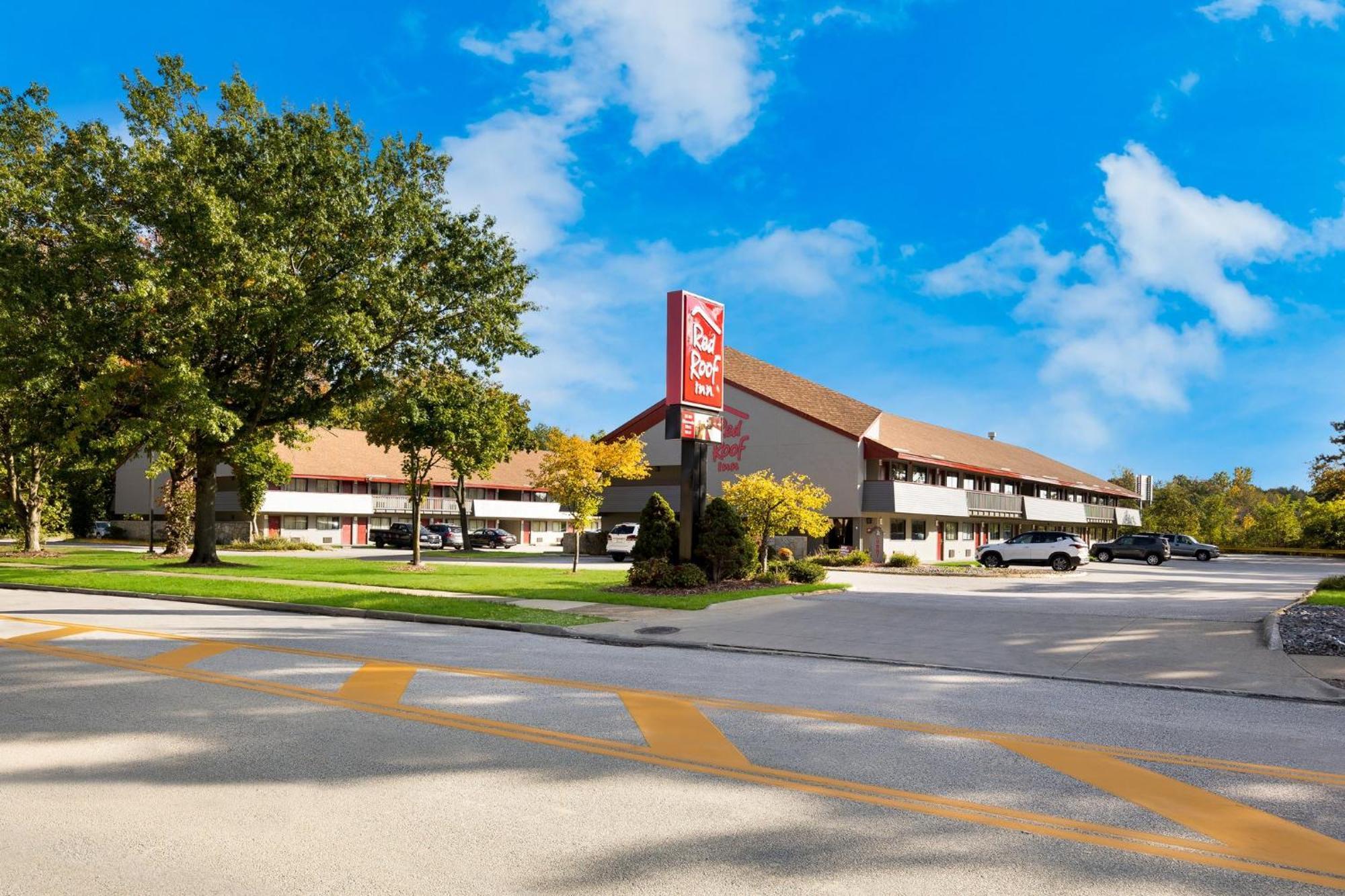 Red Roof Inn Cleveland - Уэстлейк Экстерьер фото