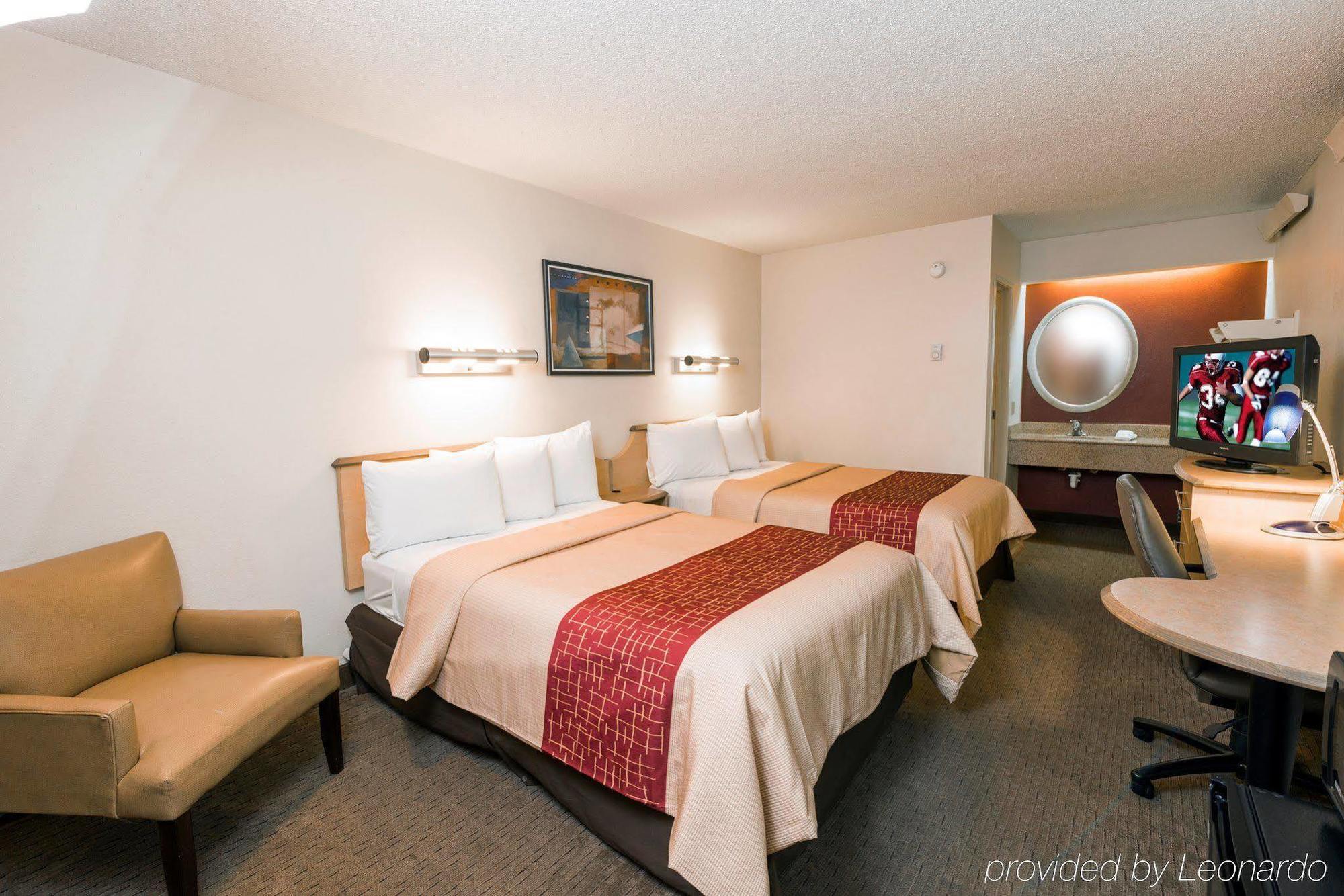 Red Roof Inn Cleveland - Уэстлейк Экстерьер фото